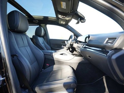 Used 2024 Mercedes-Benz GLS 450 GLS 450 image 43