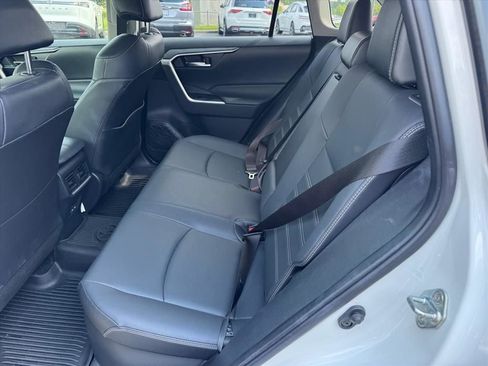 Used 2022 Toyota RAV4 XLE Premium AWD/4WD image 14