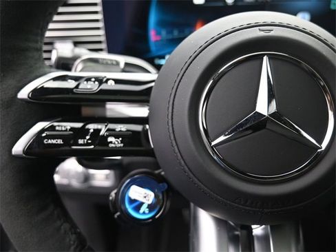 New 2026 Mercedes-Benz GLS 63 AMG 4MATIC image 15