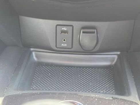 Used 2015 Nissan Rogue SL w/ SL Premium Package FWD image 34