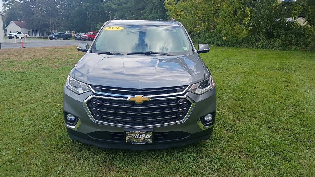 Used 2019 Chevrolet Traverse LT AWD/4WD image 2