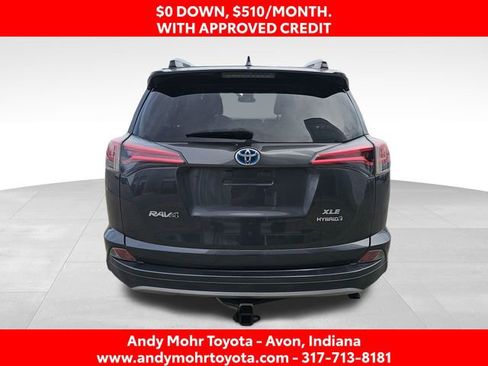 Used 2018 Toyota RAV4 XLE image 6
