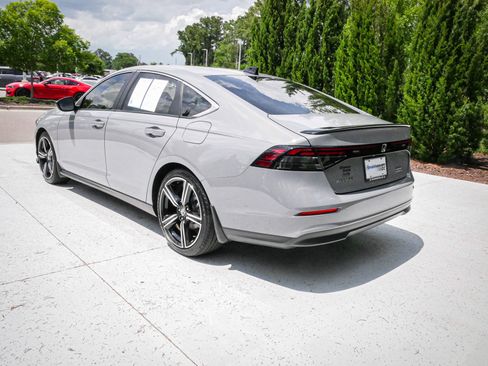 Used 2024 Honda Accord Sport image 8