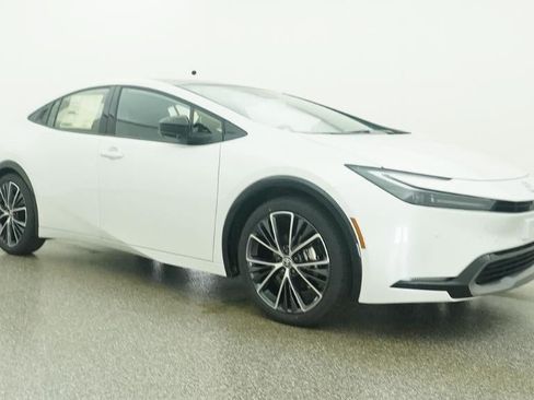 New 2026 Toyota Prius Limited FWD image 29