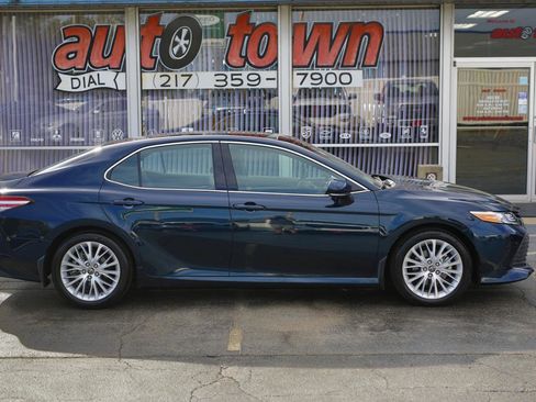 Used 2018 Toyota Camry XLE w/ Driver Assist Package FWD image 24