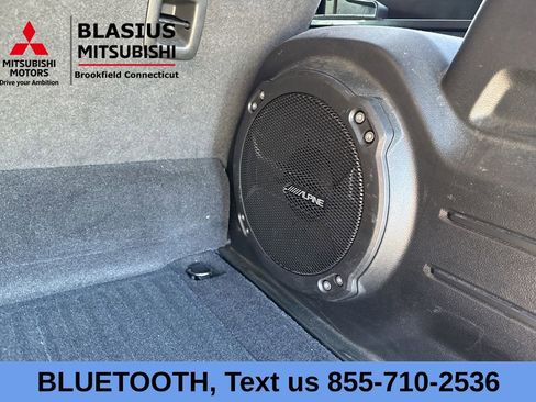 Used 2023 Jeep Wrangler Unlimited w/ Cold Weather Group AWD/4WD image 10