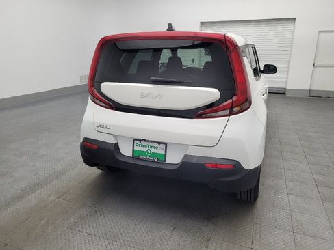 Used 2022 Kia Soul LX w/ Technology Package FWD image 7