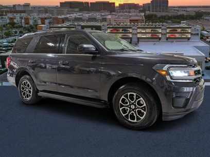 Used 2024 Ford Expedition XLT