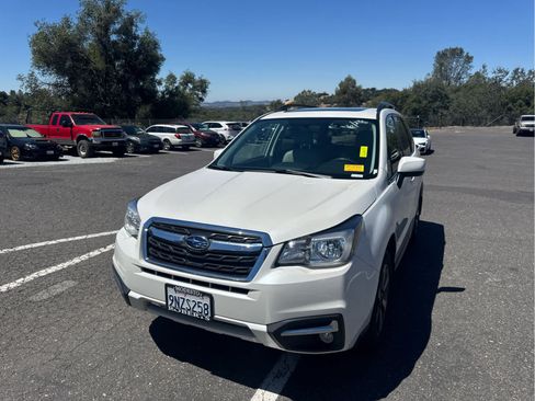 Used 2017 Subaru Forester 2.5i Limited w/ Protection Package #2 AWD/4WD image 1