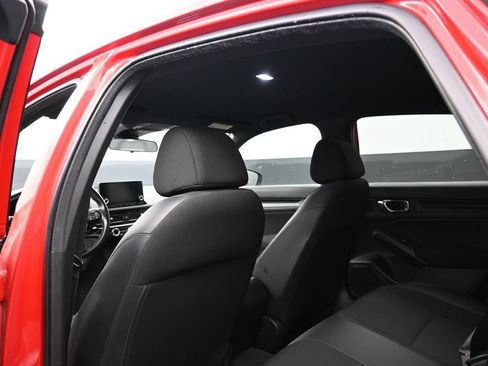 Used 2022 Honda Civic Sport image 14