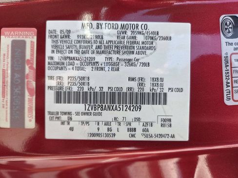 Used 2010 Ford Mustang Coupe RWD image 14
