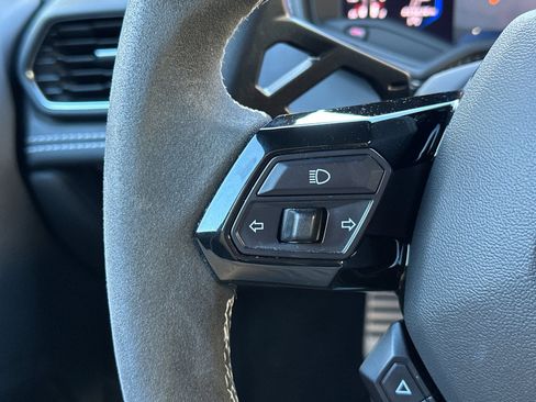 Used 2020 Lamborghini Huracan EVO image 28