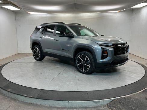 New 2026 Chevrolet Equinox RS w/ Convenience Package III image 8