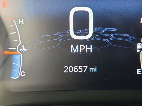 Used 2022 Jeep Compass Limited image 25