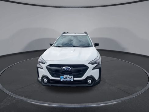 Used 2024 Subaru Outback Onyx Edition image 3