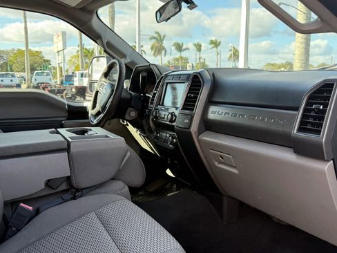Used 2020 Ford F350 XLT image 23