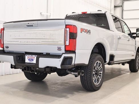 New 2026 Ford F350 Platinum w/ Platinum Plus Package image 8