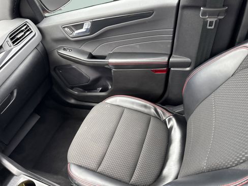 Used 2024 Ford Escape ST-Line image 33