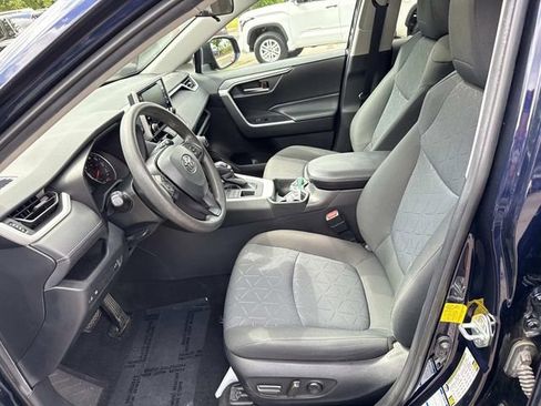 Used 2020 Toyota RAV4 XLE w/ Convenience Package AWD/4WD image 14