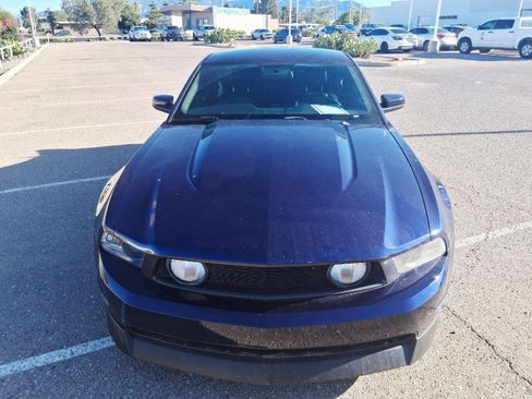 Used 2011 Ford Mustang GT Premium w/ Electronics Pkg RWD image 8