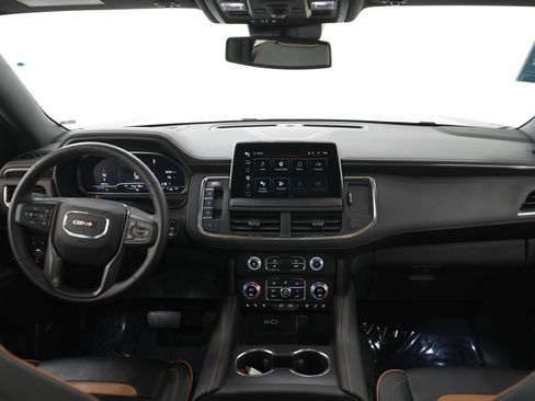 Used 2023 GMC Yukon AT4 AWD/4WD image 14