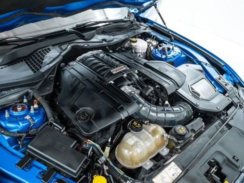 Used 2019 Ford Mustang GT RWD image 34