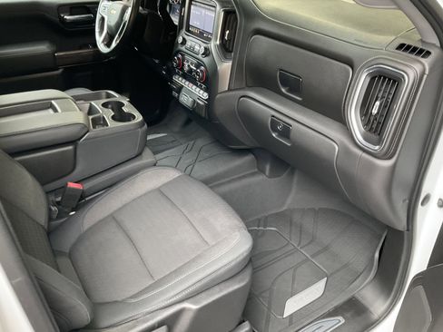 Used 2019 Chevrolet Silverado 1500 LT w/ All-Star Edition image 22