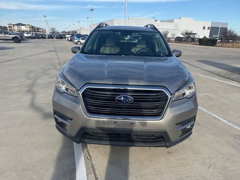 Used 2020 Subaru Ascent Limited w/ Technology Package image 8