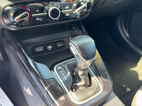 Used 2021 Kia Soul X-Line FWD image 20