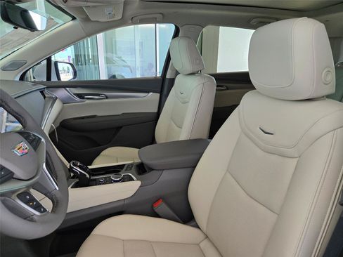 New 2026 Cadillac XT5 Premium Luxury w/ Driver Assist Package FWD image 26