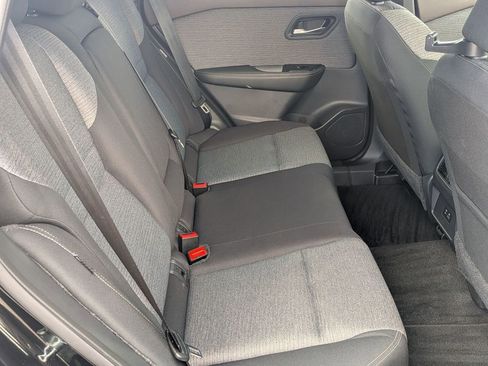 Used 2023 Nissan Rogue SV AWD/4WD image 27
