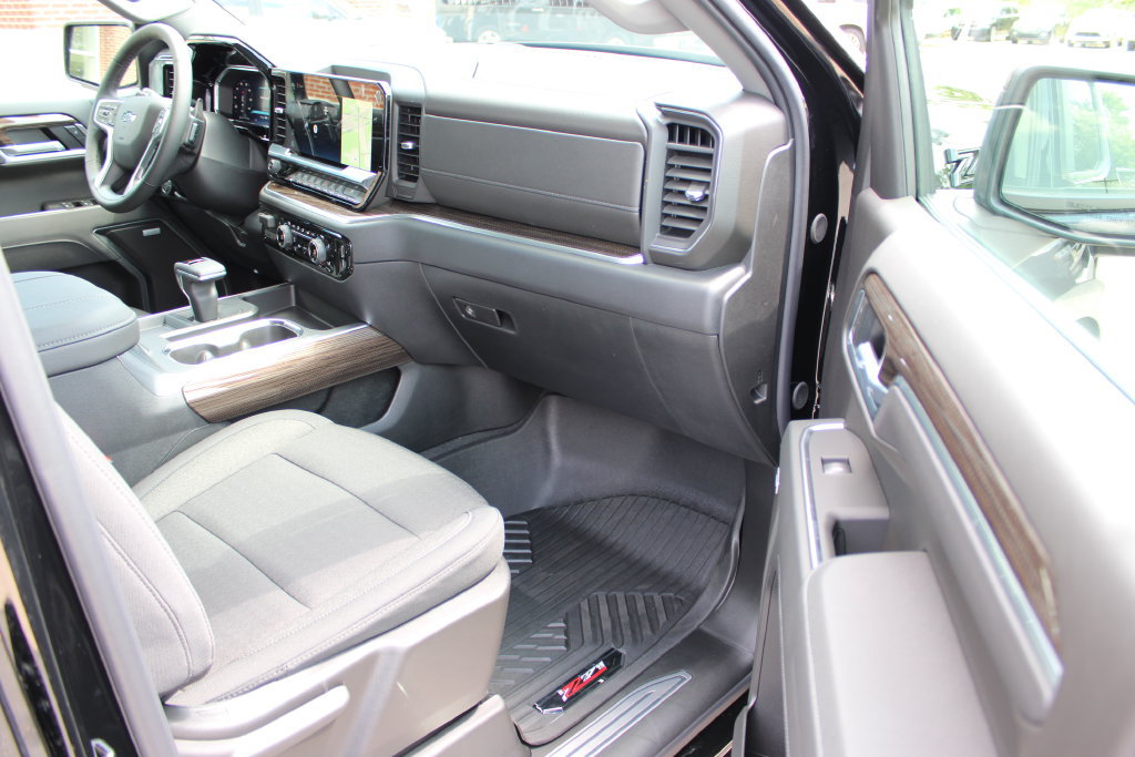 New 2026 Chevrolet Silverado 1500 RST w/ Safety Package AWD/4WD image 48