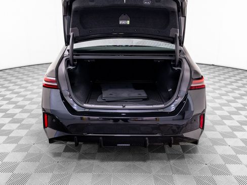 New 2026 BMW i5 M60 AWD/4WD image 33