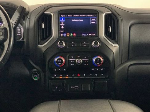 Used 2023 GMC Sierra 3500 Denali w/ Denali Ultimate Package AWD/4WD image 4