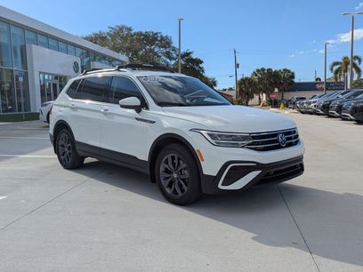 Used 2022 Volkswagen Tiguan SE