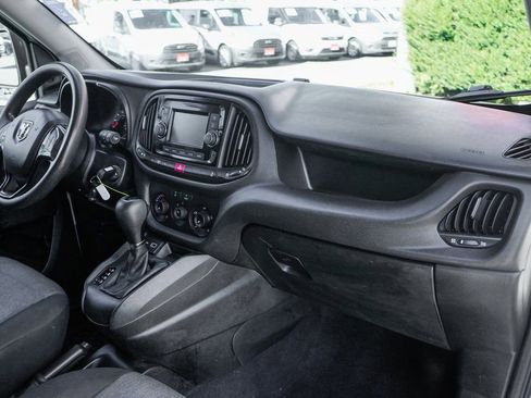 Used 2022 RAM ProMaster City Tradesman FWD image 31