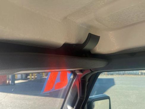 Used 2021 Jeep Wrangler Unlimited Rubicon image 35