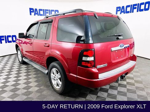 Used 2009 Ford Explorer XLT AWD/4WD image 5