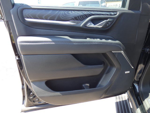 Used 2023 GMC Yukon XL Denali AWD/4WD image 12