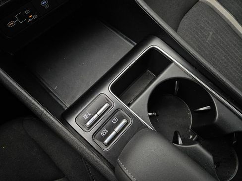 Certified 2025 Hyundai Sonata SEL FWD image 16