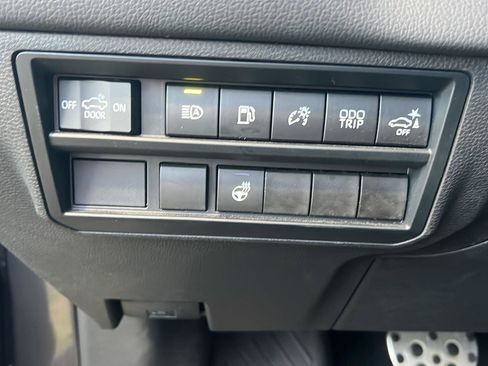 Used 2024 Toyota Tundra Limited w/ TRD Off-Road Package image 18