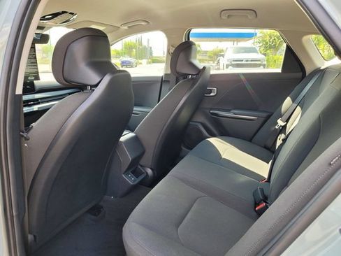 New 2026 Kia K4 FWD image 6