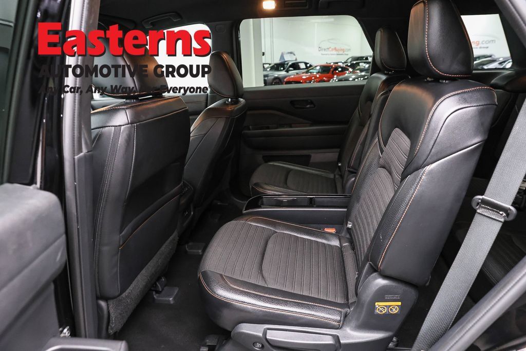 Used 2023 Nissan Pathfinder Rock Creek AWD/4WD image 25