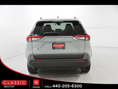 Used 2023 Toyota RAV4 XLE FWD image 18