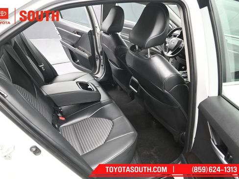 Used 2024 Toyota Camry SE FWD image 27