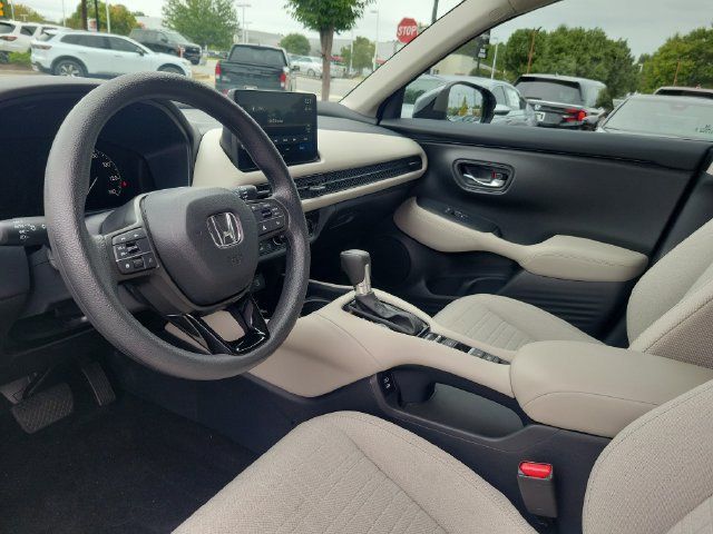 Used 2026 Honda HR-V LX image 13