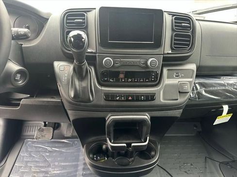 New 2026 RAM ProMaster 2500 w/ Cold Weather Group image 35