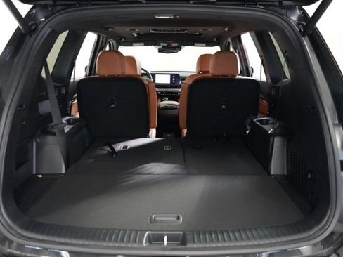 New 2025 Kia Telluride AWD image 36