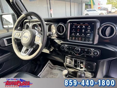 Used 2023 Jeep Wrangler Unlimited Sahara AWD/4WD image 35
