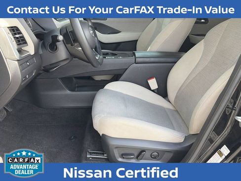 Certified 2023 Nissan Rogue SV image 29